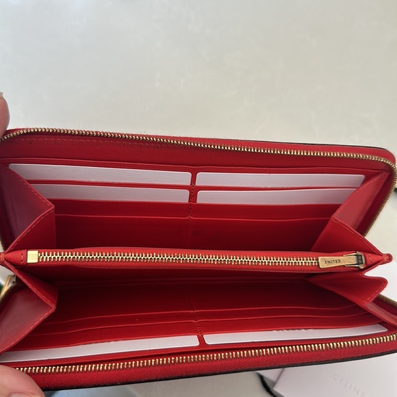 Celine large wallet in red - Picture 3 of 4